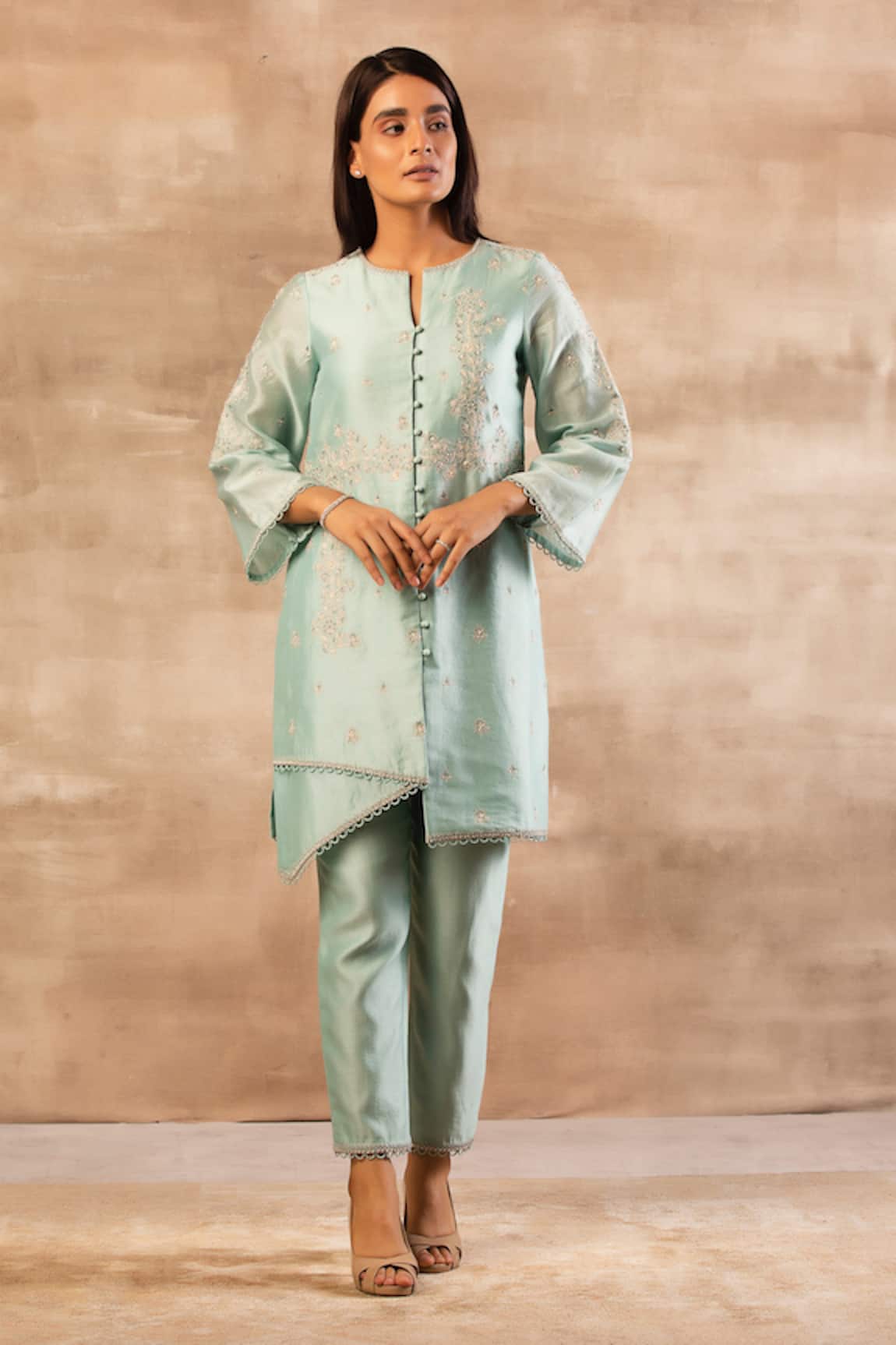 Sana Barreja Chanderi Silk Kurta Set