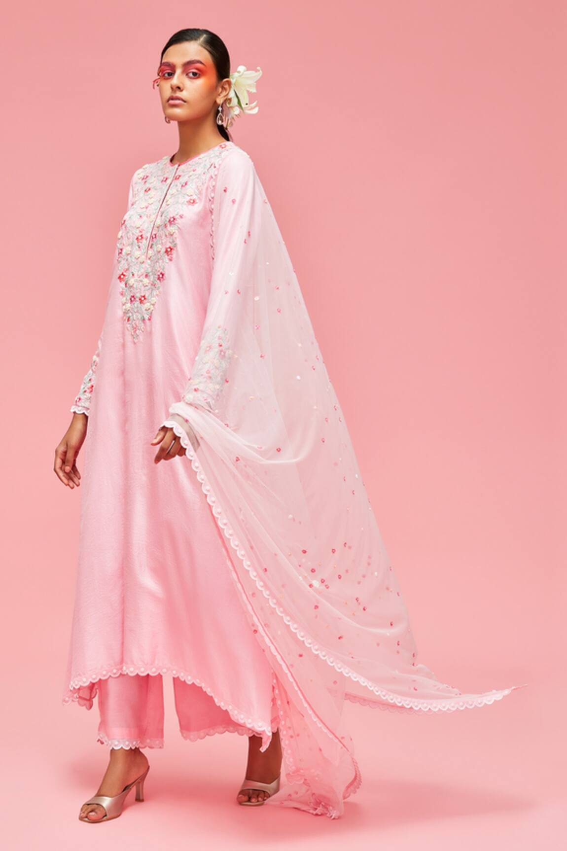 Nachiket Barve Floral Embroidered Kurta Set