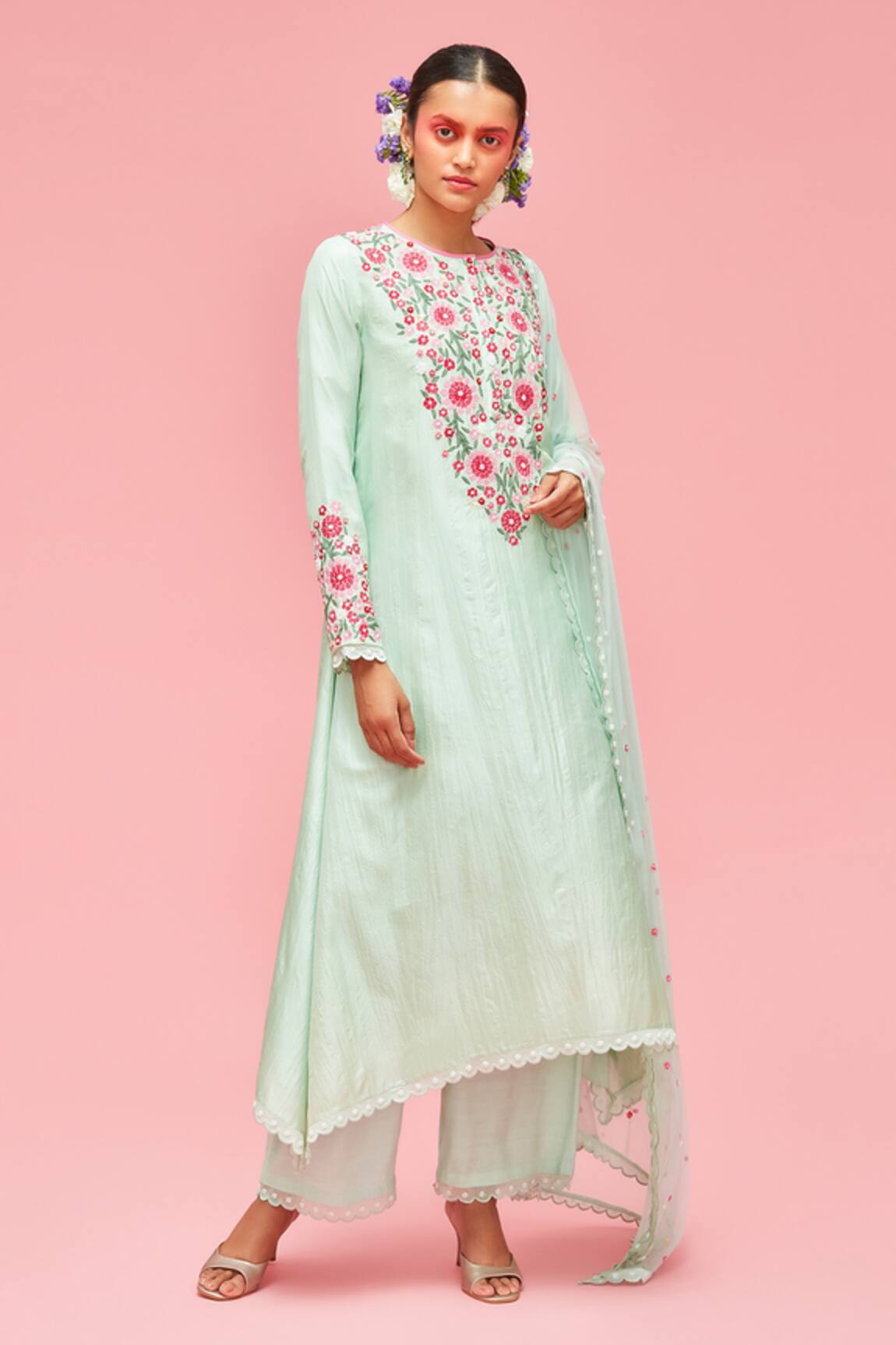 Nachiket Barve Floral Embroidered Kurta Set 
