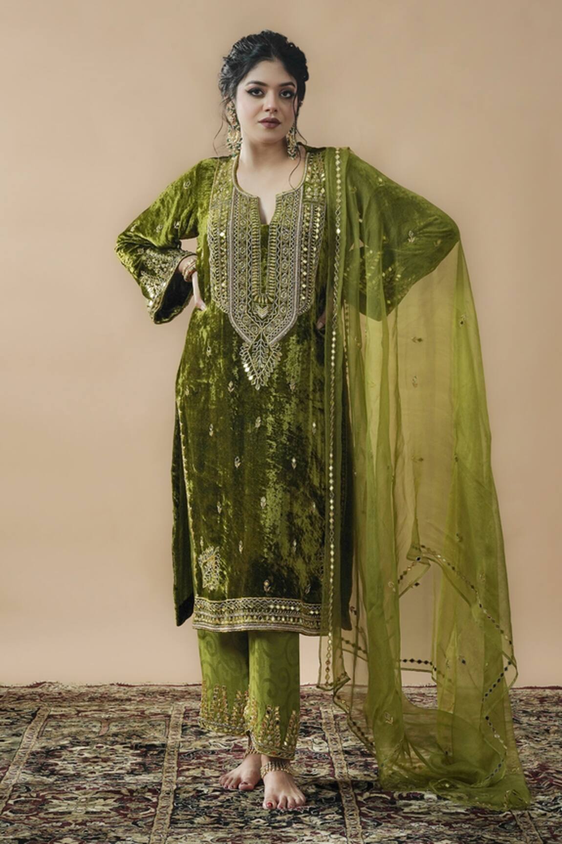 Gul By Aishwarya Silk Velvet Embroidered Kurta Set