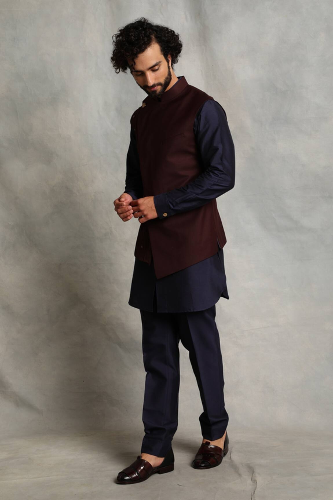 Gargee Designers Pleated Bundi & Kurta Set 