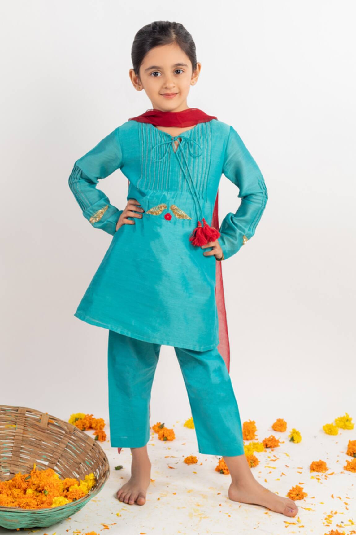 MR Brat Pintuck Kurta Set