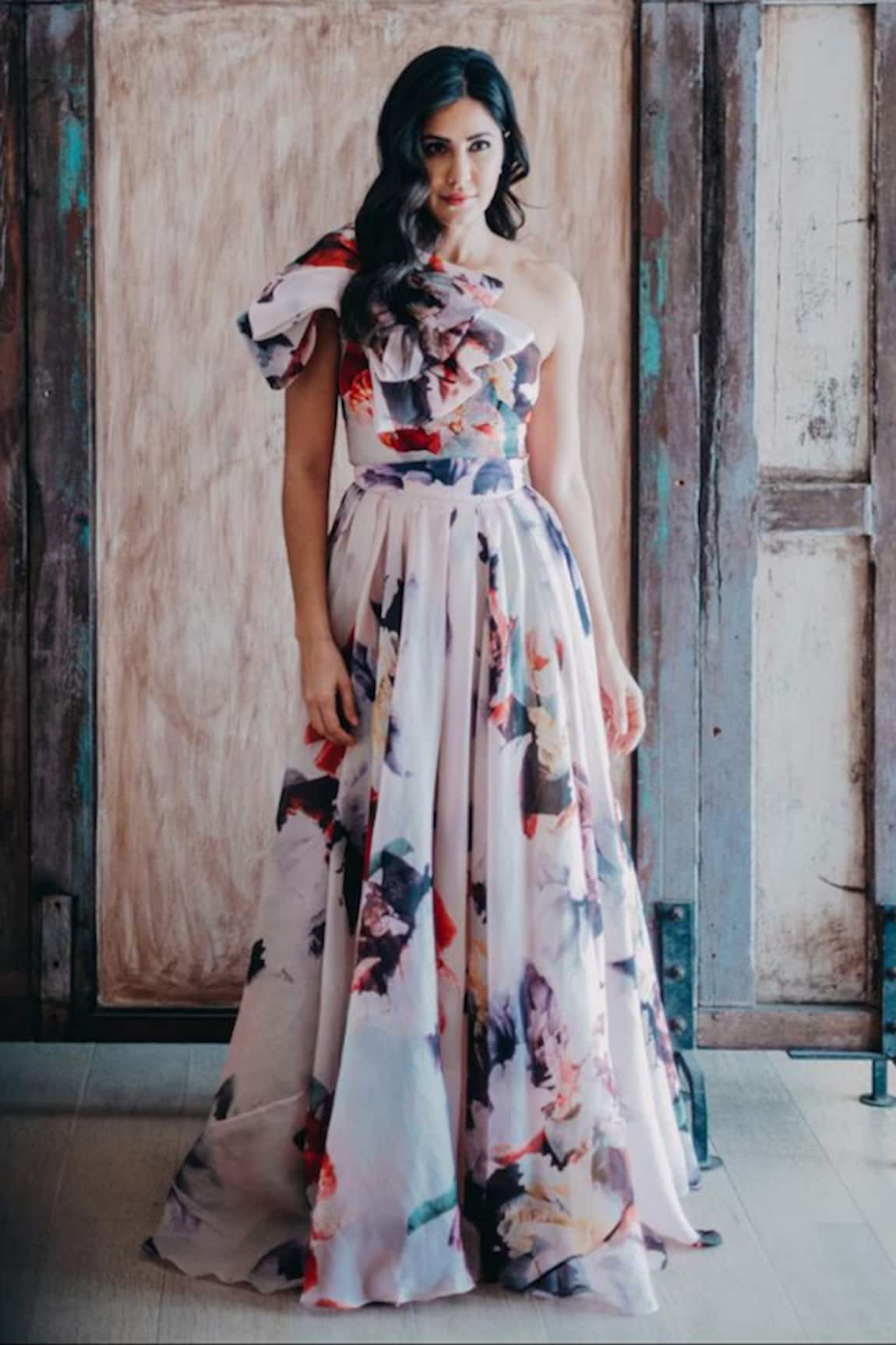 Gauri & Nainika One Shoulder Organza Printed Gown