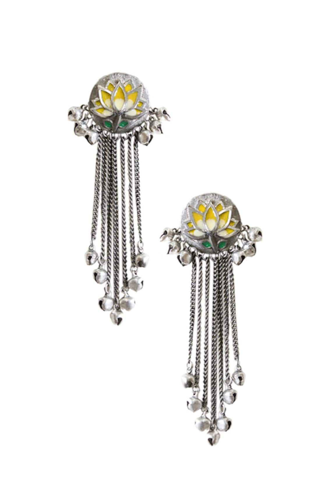 Hyperbole  Floral Tassel Long Earrings