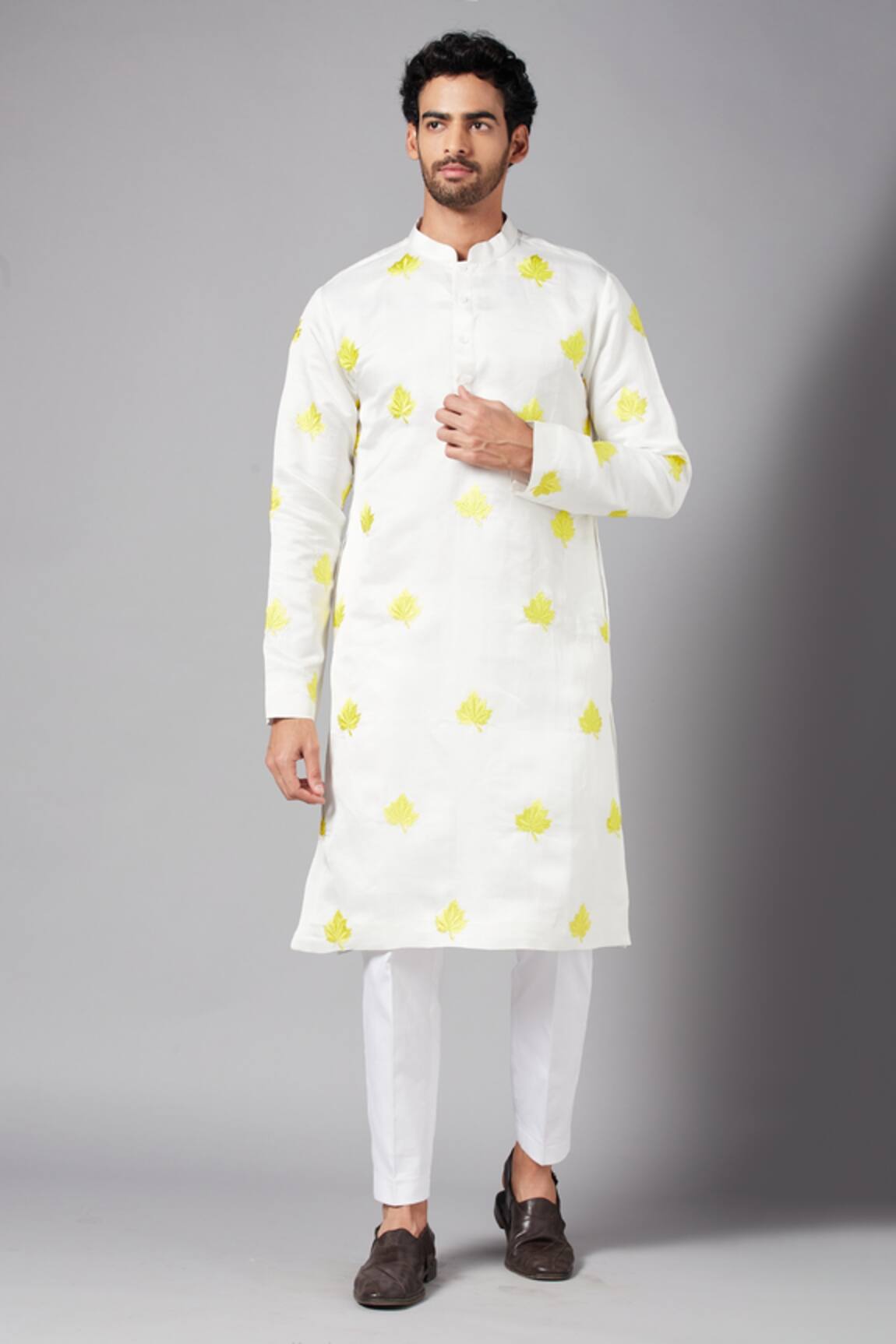 Hilo Design Mogra Embroidered Kurta