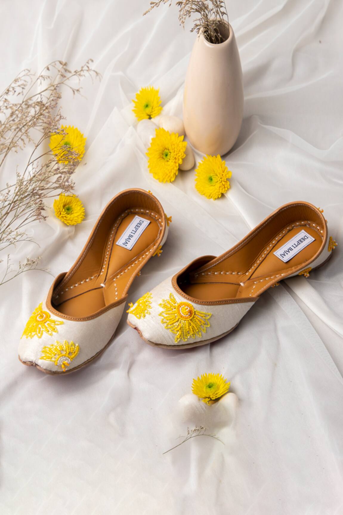 Label Deepti Bajaj Daisy Bliss Silk Juttis