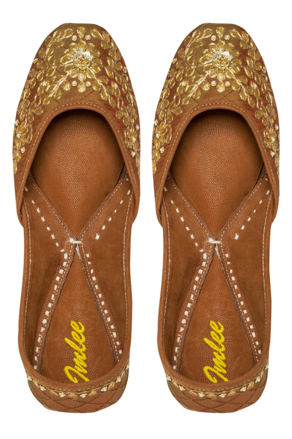 Imlee Jaipur Floral Embroidered Juttis