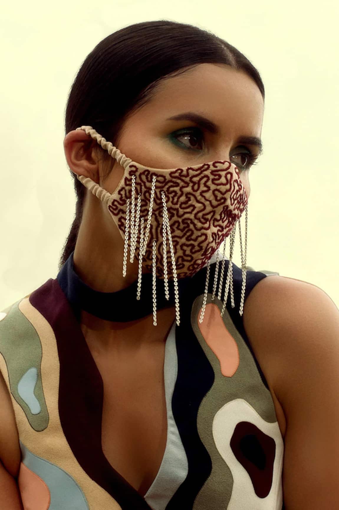 Siddhant Agrawal Label  Chain Tassel Face Mask Single Pc