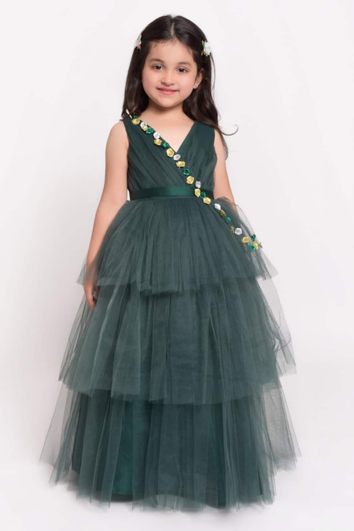 Chandrika लड़कियों के लिए किड्स फेस्टिव गाउन ड्रेस, पीला : Amazon.in: कपड़े  और एक्सेसरीज़