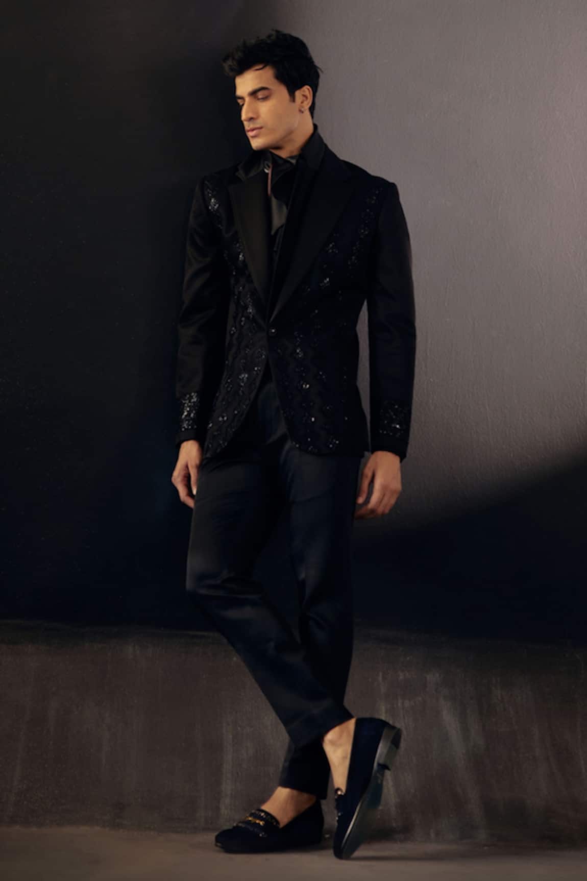 Jatin Malik Linen Silk Embroidered Tuxedo Pant Set 