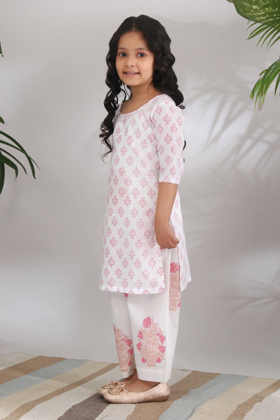 BownBee 100% Cotton Three Fourth Sleeves Patch Work Kurta and Dhoti Se –  BownBee - Styling Kids The Indian Way