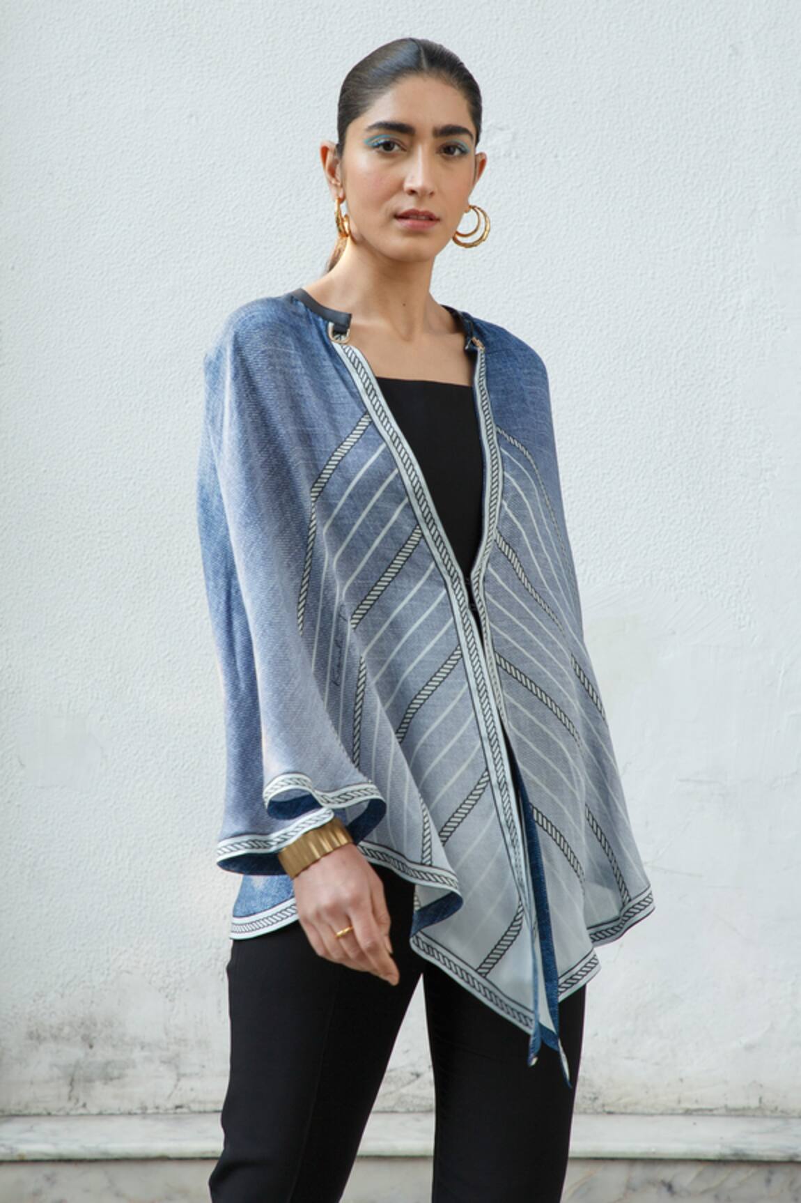 Kamaali Pret Printed Cape 