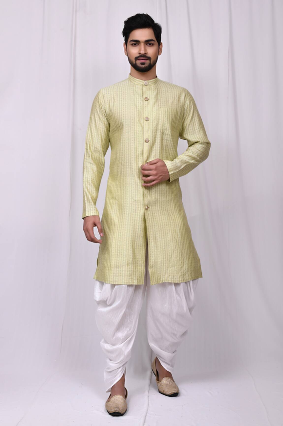 Samyukta Singhania Front Open Kurta & Dhoti Pant Set