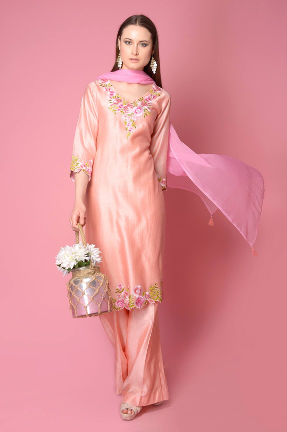 Surabhi Arya Silk Chanderi Kurta Set 