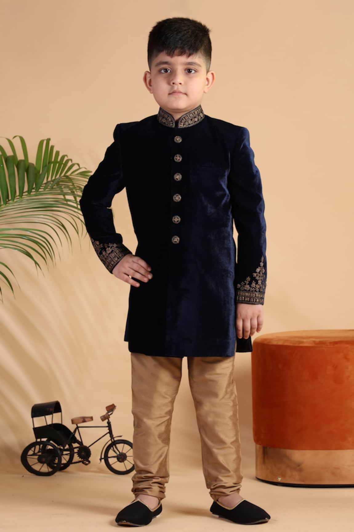 Kids Sherwani Suit Set For Boys at Best Price in Noida | Shantinath Trading  Company