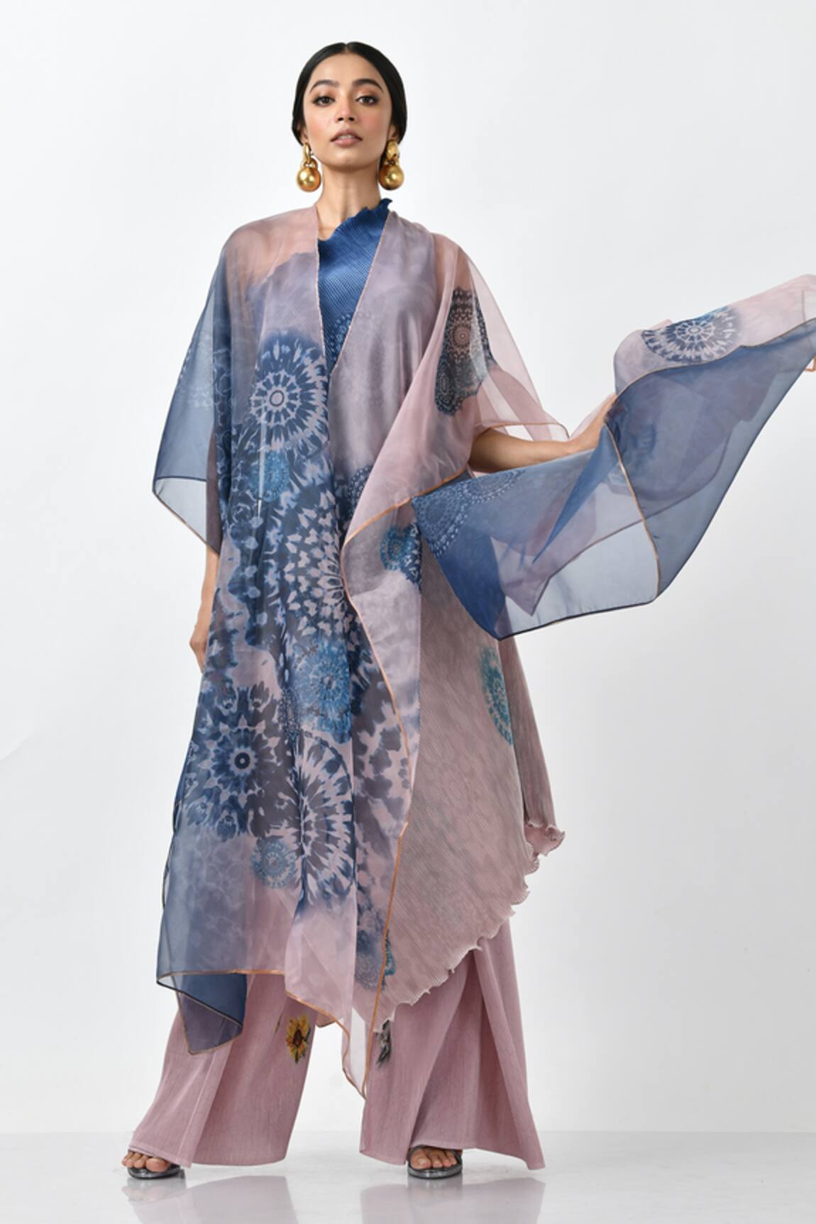 Kiran Uttam Ghosh Organza Batik Print Cape 