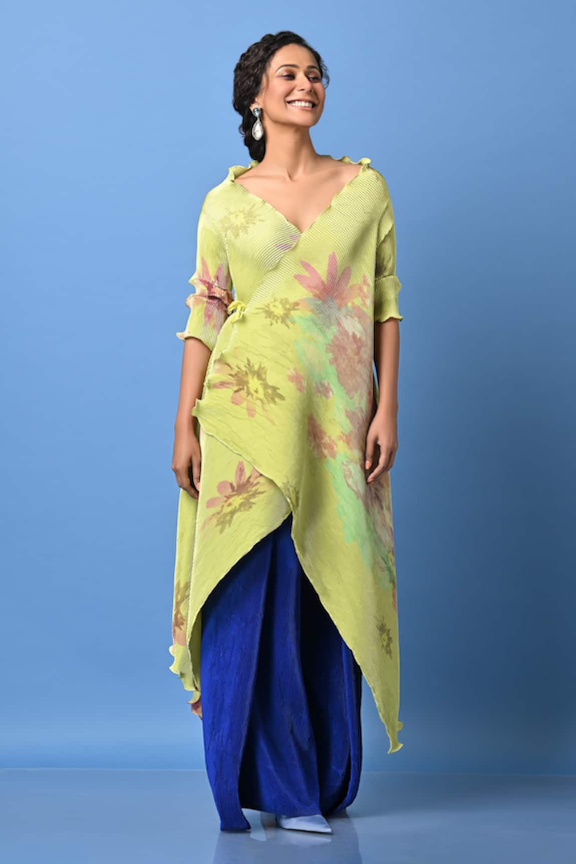 Kiran Uttam Ghosh Floral Print  Wrap Dress 