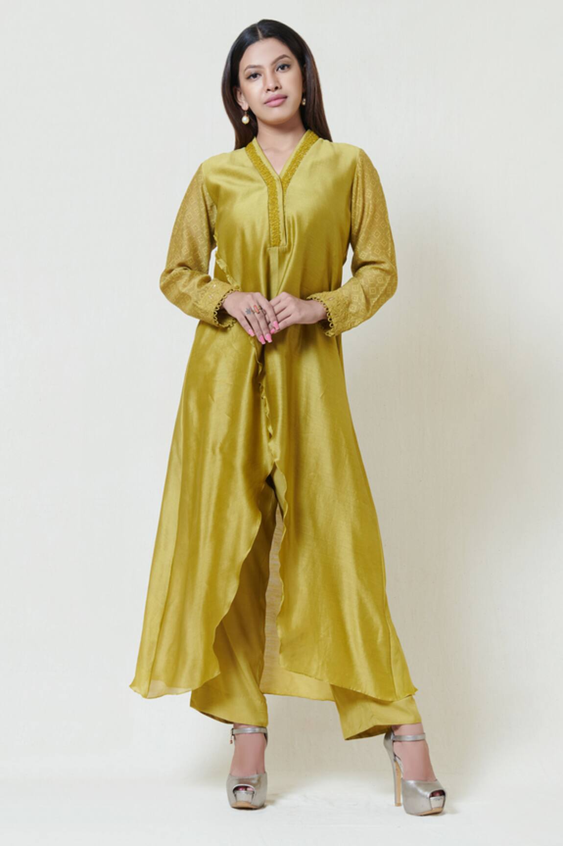 Brij Embroidered Chanderi Kurta Pant Set