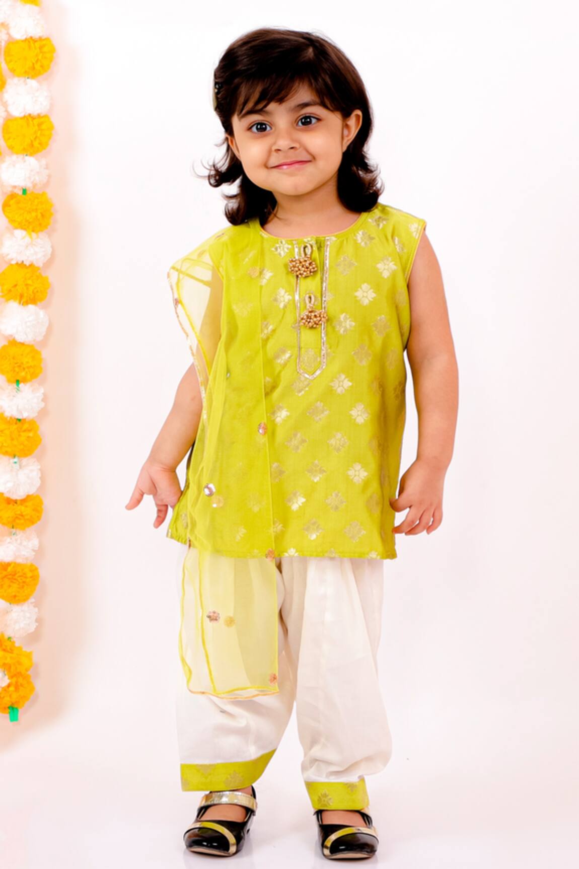 Little Bansi Floral Woven Kurta Set 