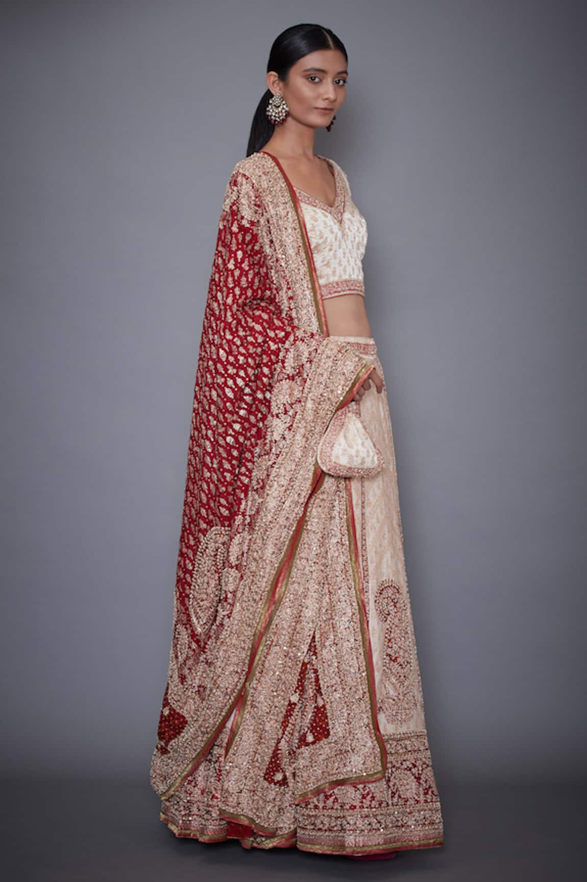 RI.Ritu Kumar Embroidered lehenga set