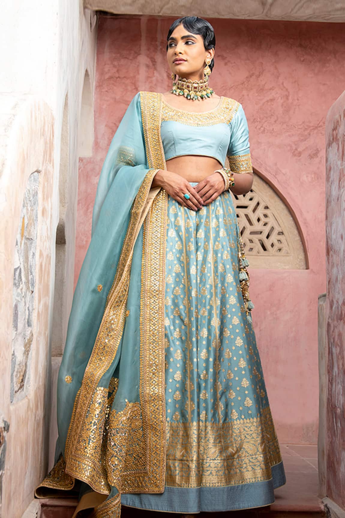 Weaver Story Handloom Floral Woven Bridal Lehenga Set 