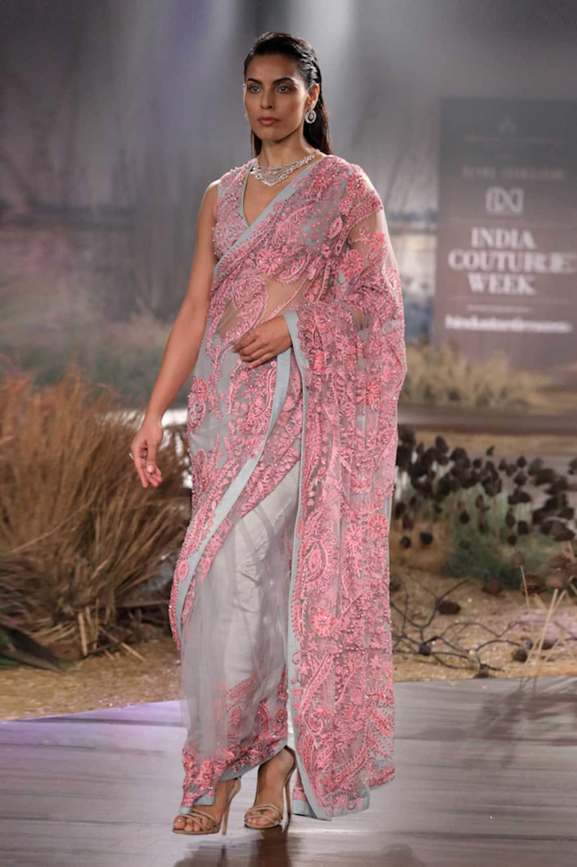 Reynu Taandon Embroidered Saree with Blouse