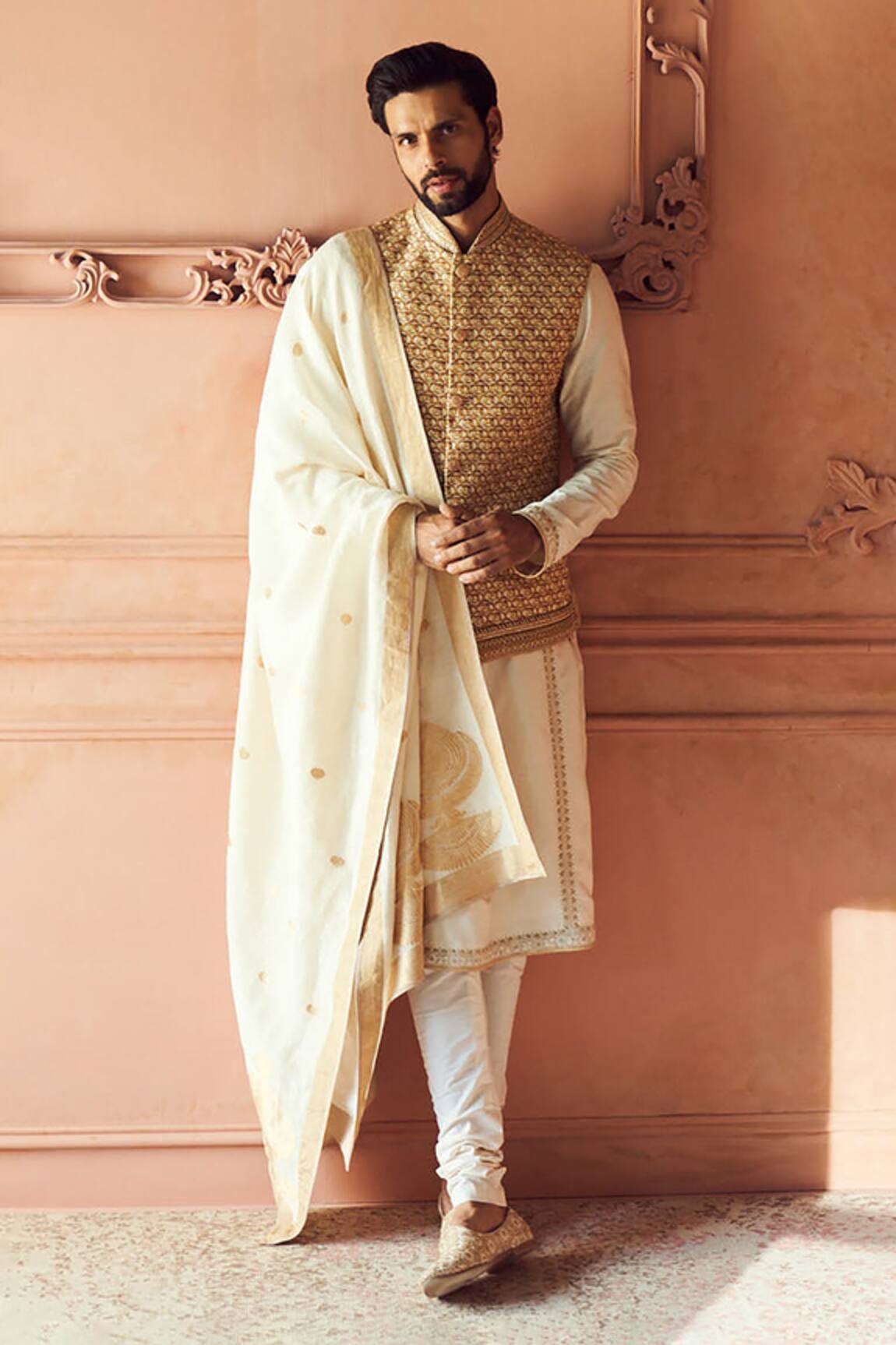 Tarun Tahiliani Silk Brocade Shawl