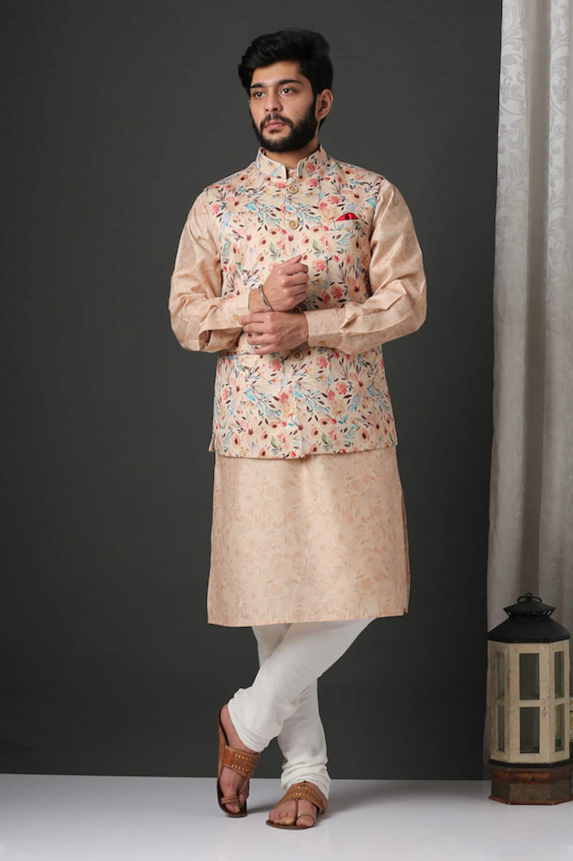 Minaki Printed Bundi & Kurta Set 