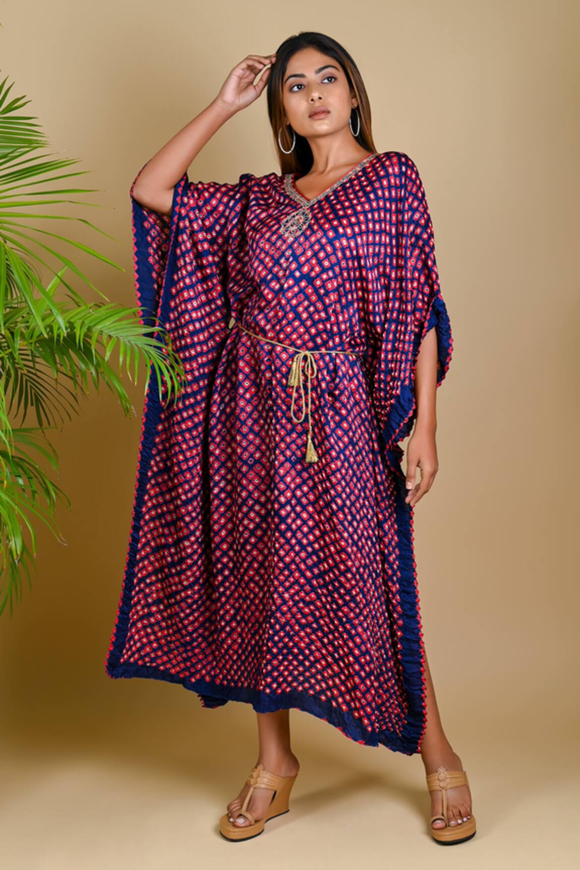Dyelogue Gajji Silk Bandhani Kaftan with Belt 