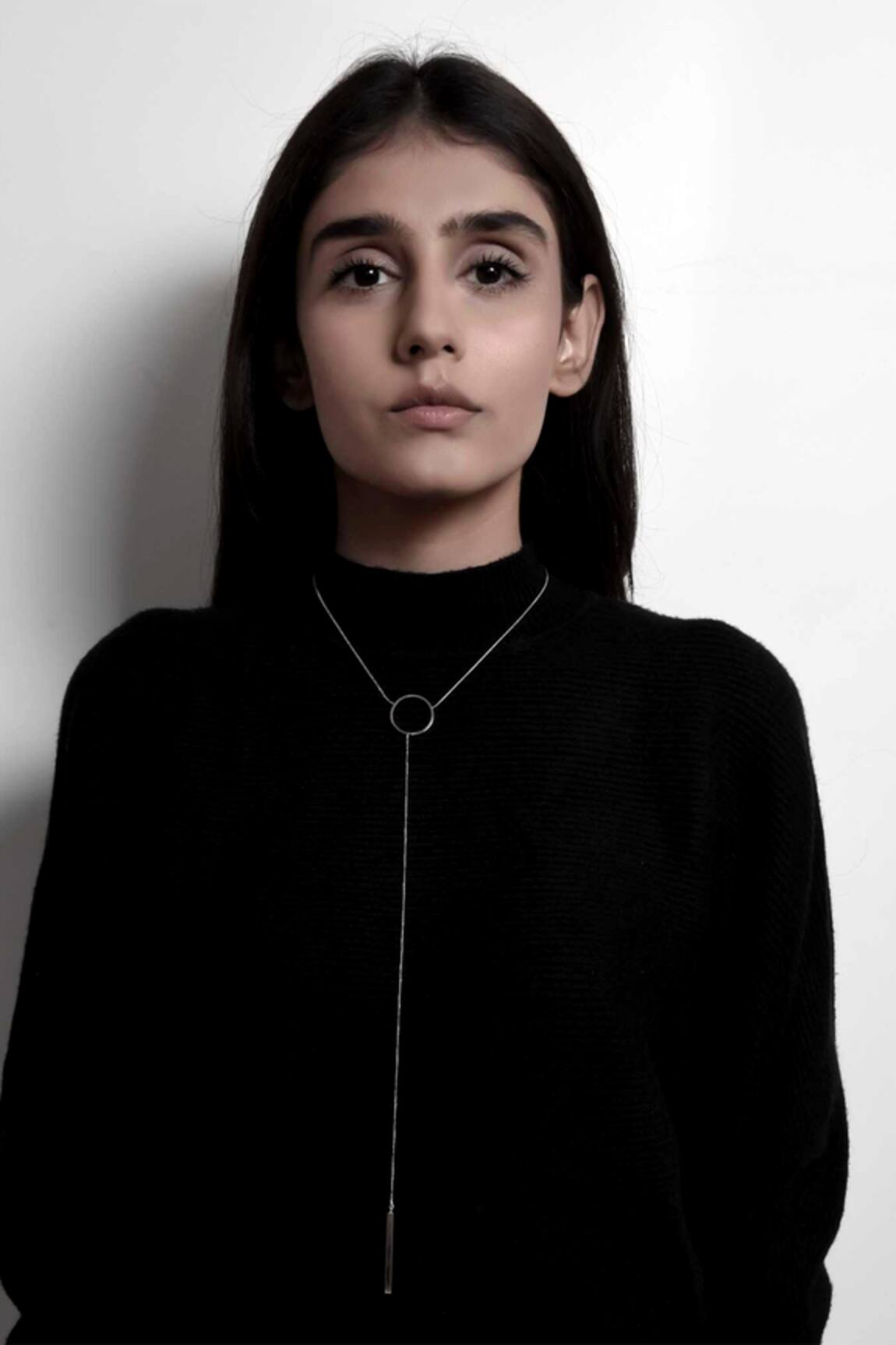 De'anma Chain Long Necklace