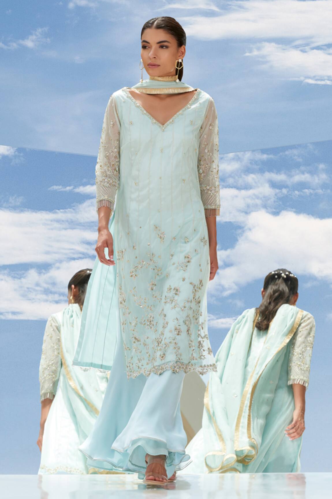 MANDIRA WIRK - Indian Embroidered Kurta Set 