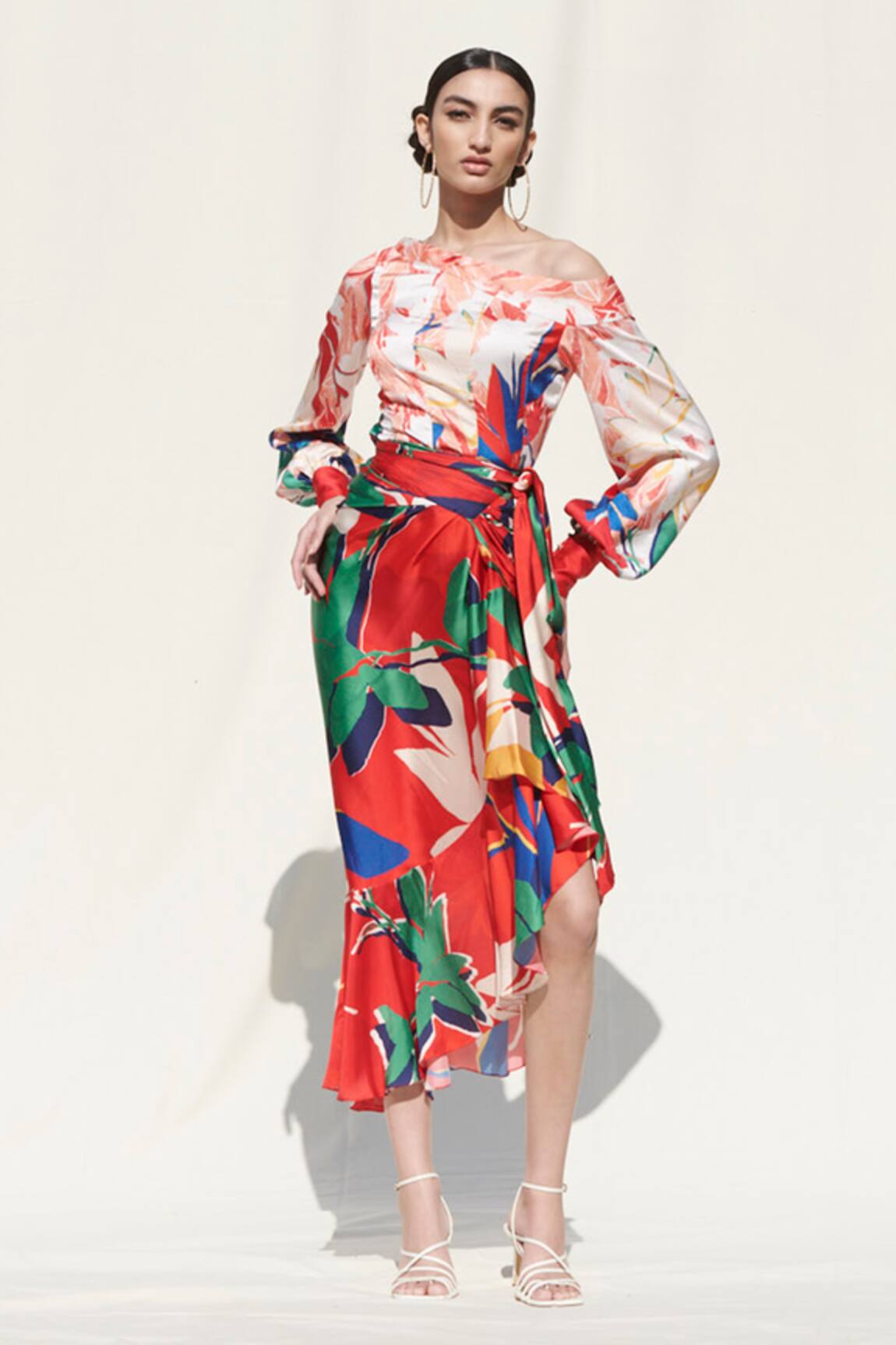 Mandira Wirk Resort One Shoulder Printed Top & Skirt Set 
