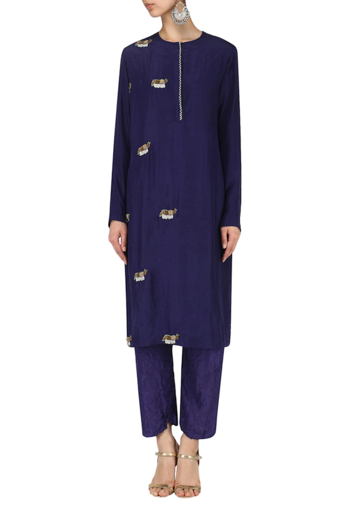 Nineteen89 Silk Hand Embroidered Kurta