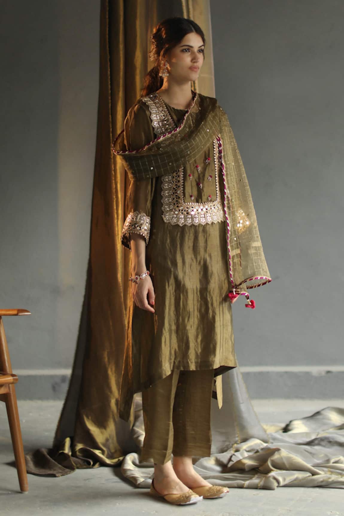 Begum Chanderi Embroidered Kurta Set