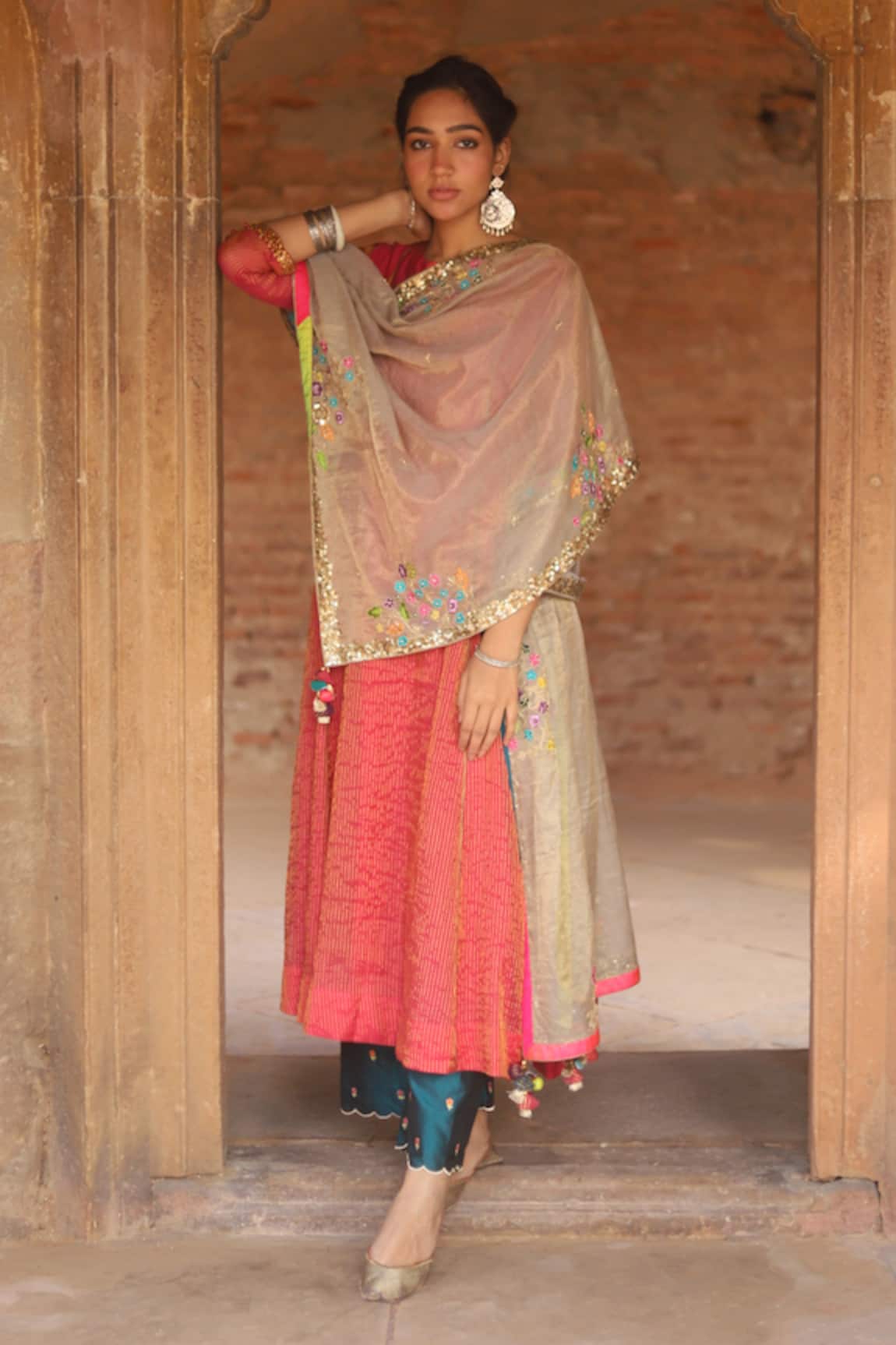 Rajiramniq Handwoven Chanderi Kurta Set 