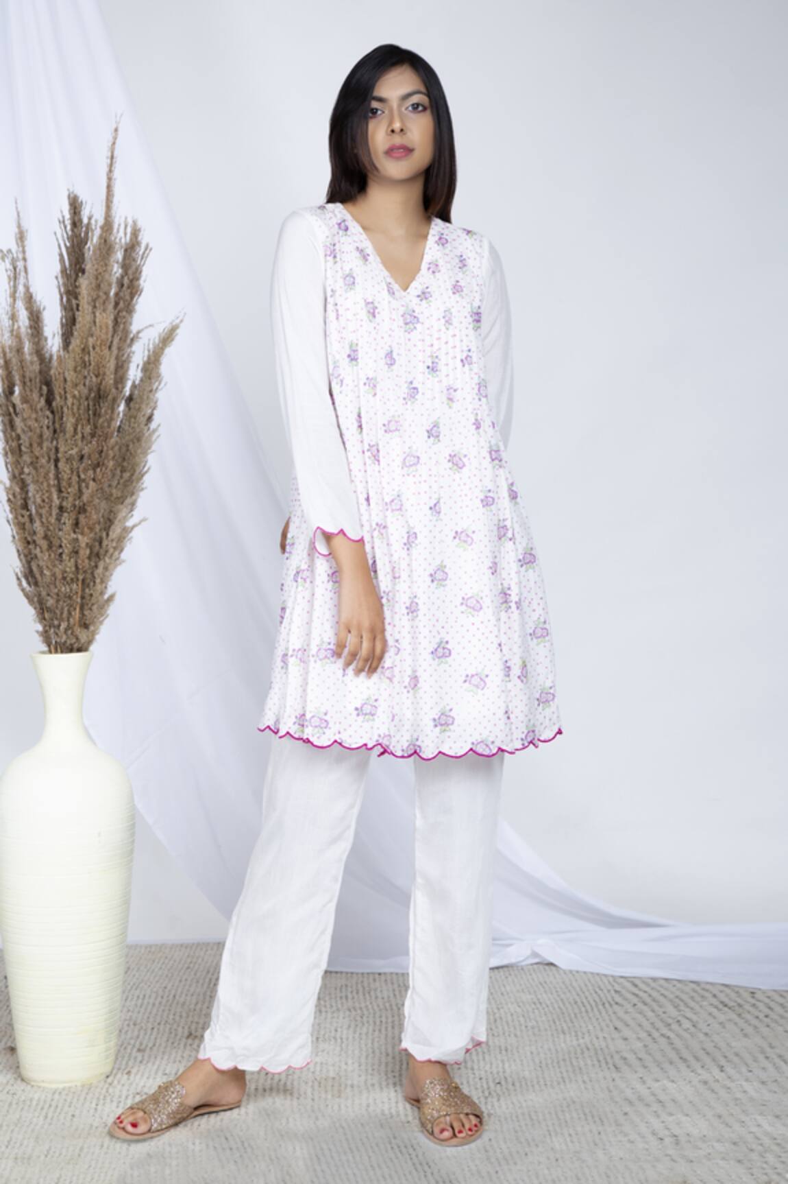 Negra Elegante Floral Print Tunic & Pant Set