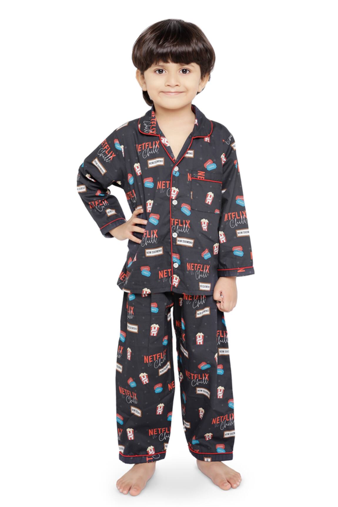 Knitting Doodles Netflix & Chill Print Night Suit