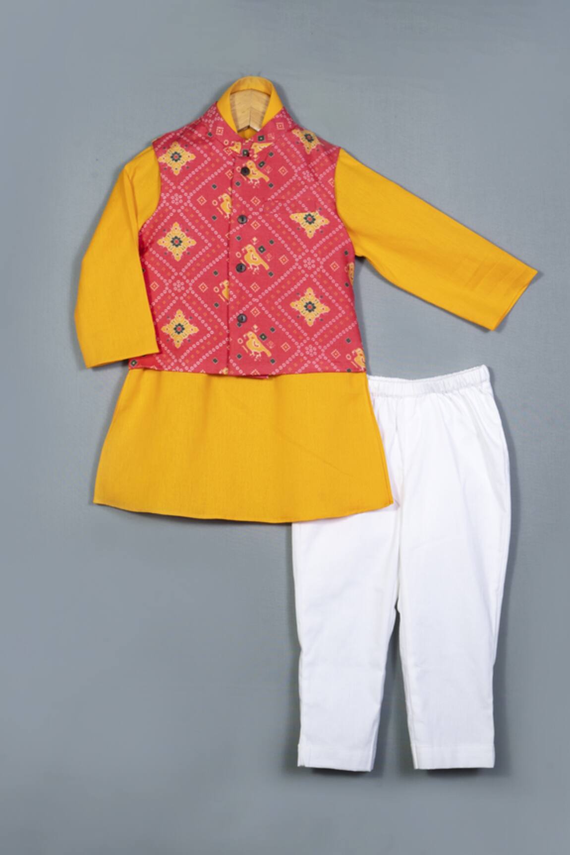 Label Neeti Patola Print Bundi & Cotton Kurta Set 