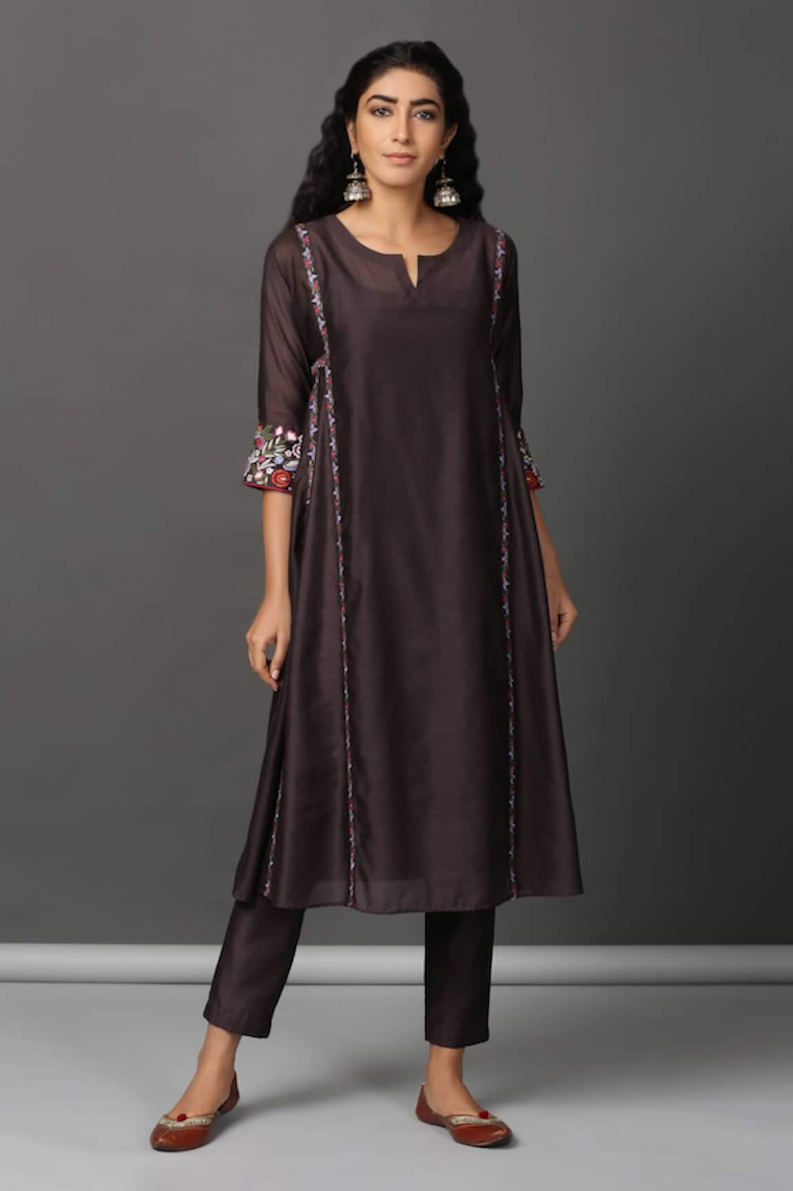 NUHH Chanderi Kurta & Pant Set