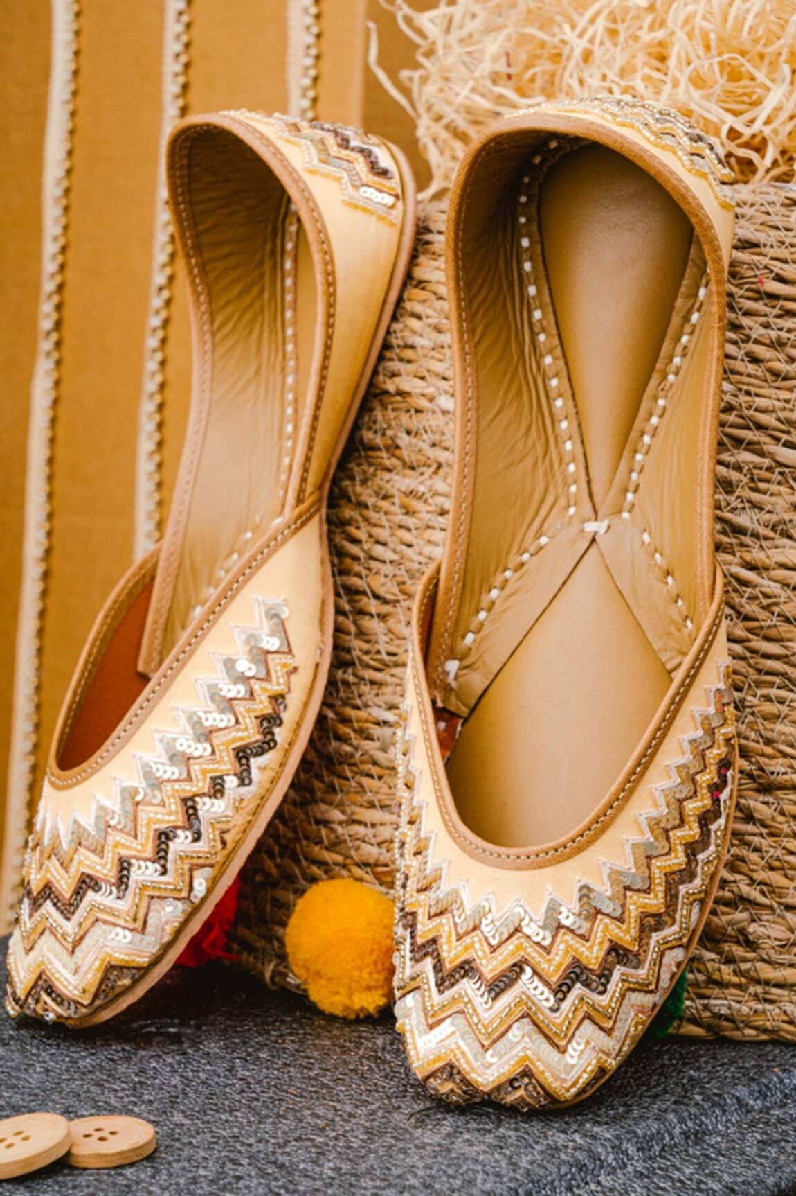 NR By Nidhi Rathi Chevron Hand Embroidered Juttis 