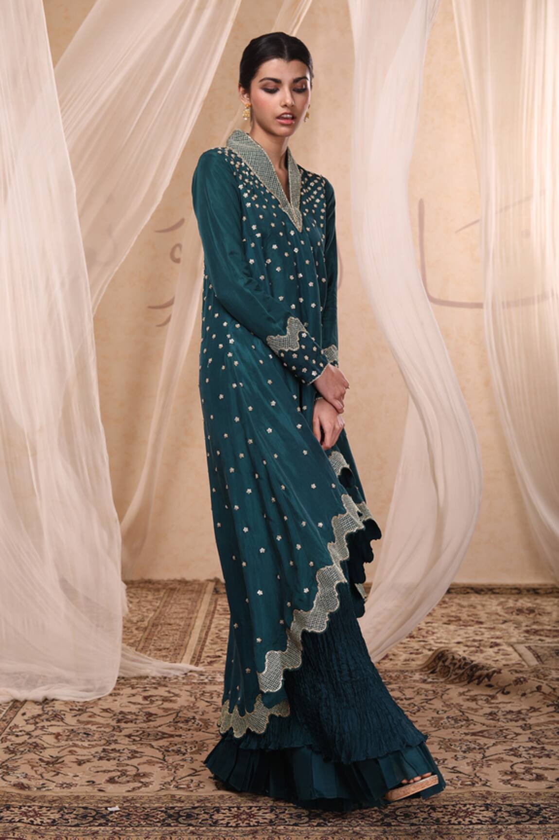 Nadima Saqib Embroidered Kurta Set