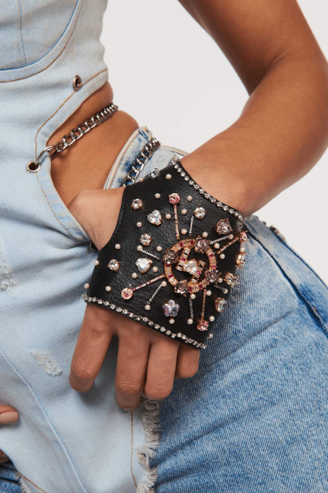 Outhouse Jewelled Leather Glovelettes 