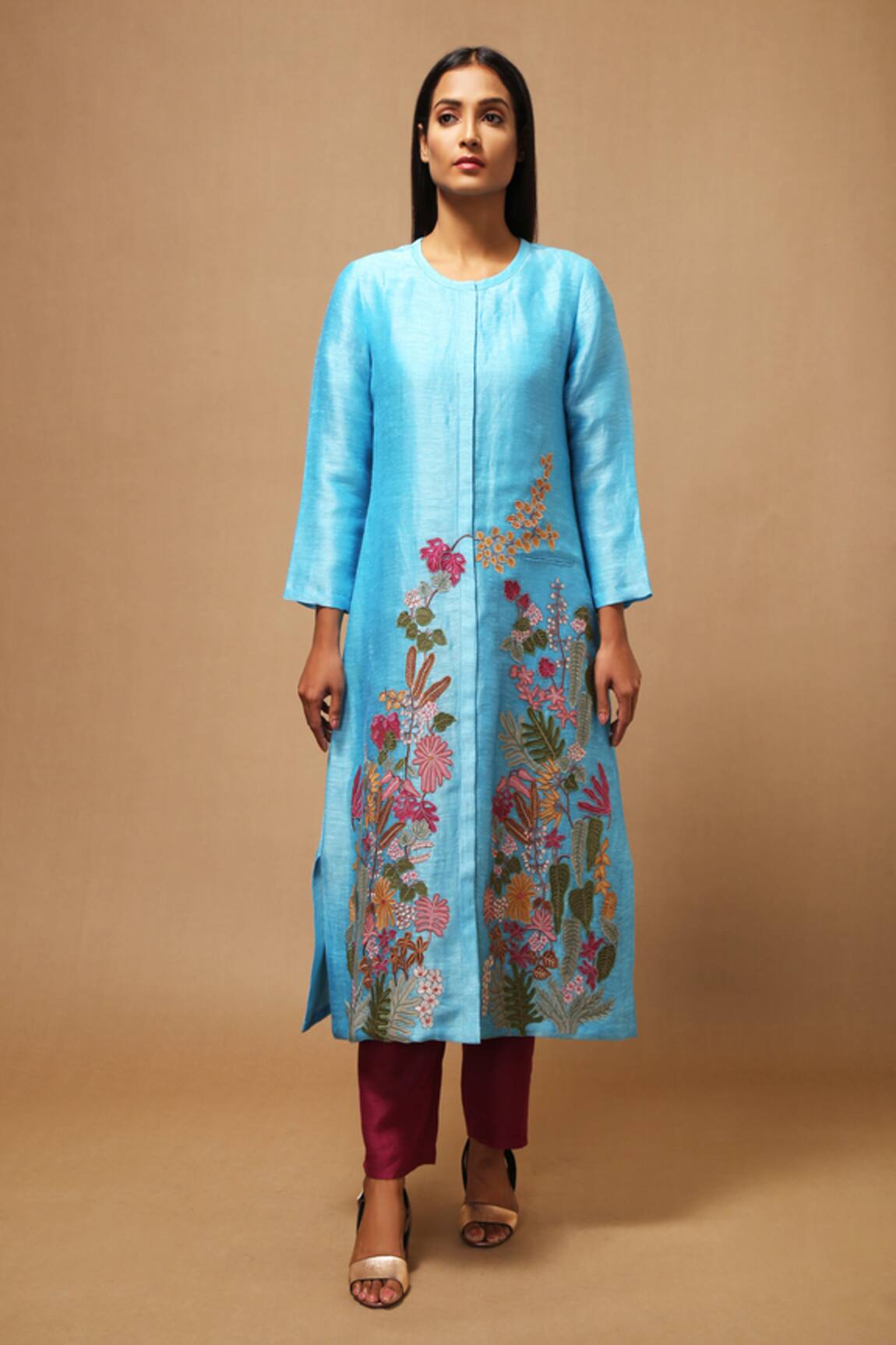 Oja Handloom Linen Silk Applique Kurta & Pant Set