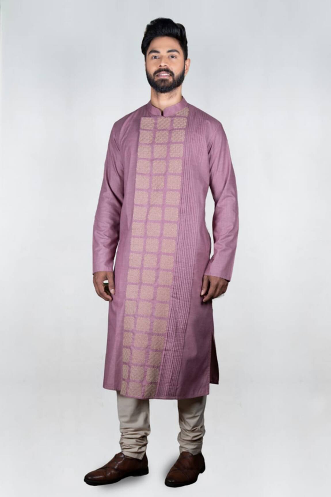 Priyanka Haralalka Handloom Cotton Embroidered Kurta Set 