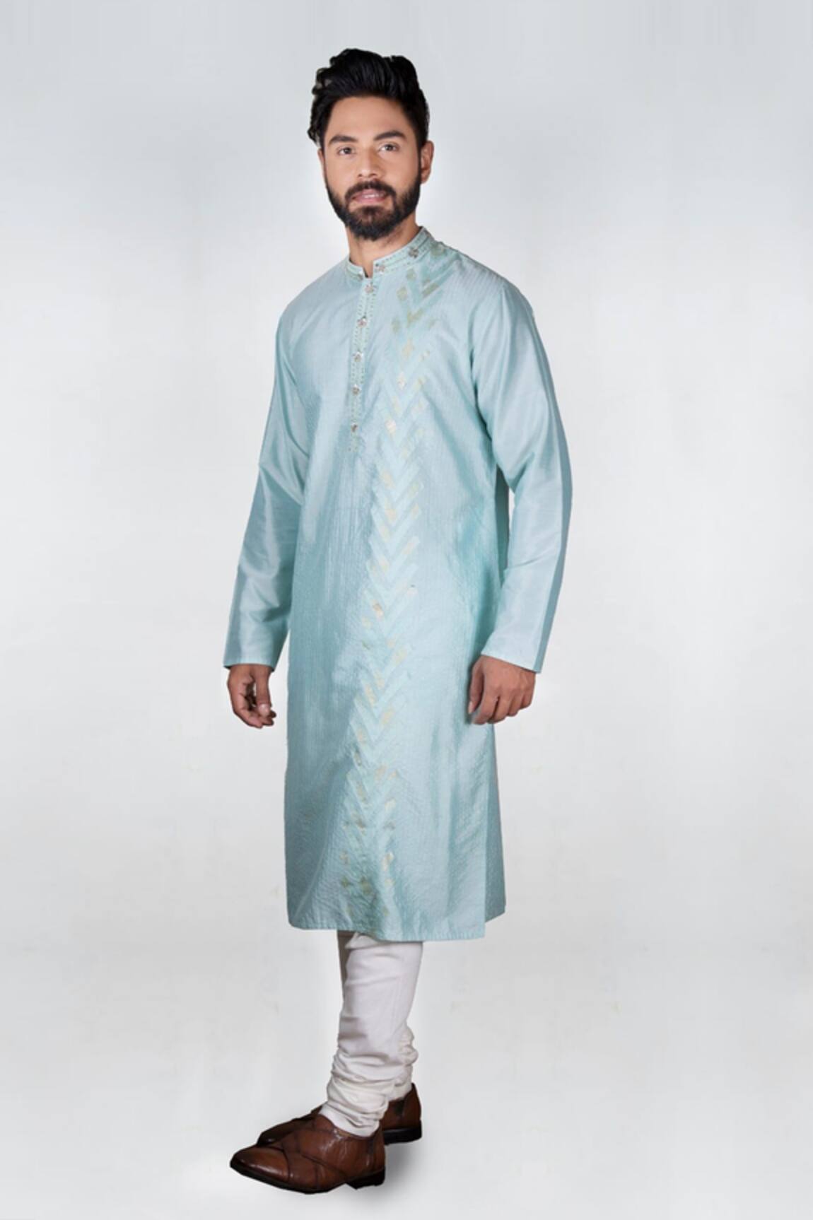 Priyanka Haralalka Applique Embroidered Kurta Set