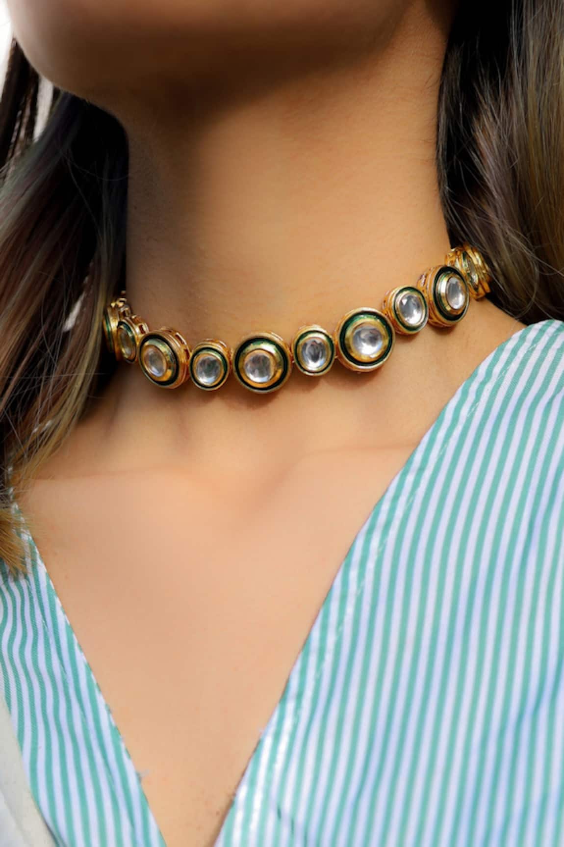 Do Taara Stone Embellished Choker Necklace
