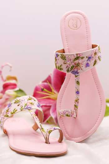PREET KAUR Lily Printed Kolhapuri Flats 