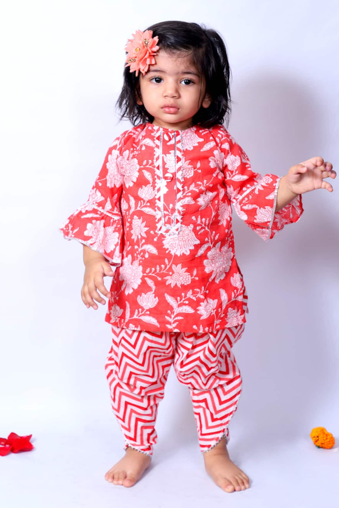 Pankhuri By Priyanka Floral Print Kurta & Tulip Pant Set 