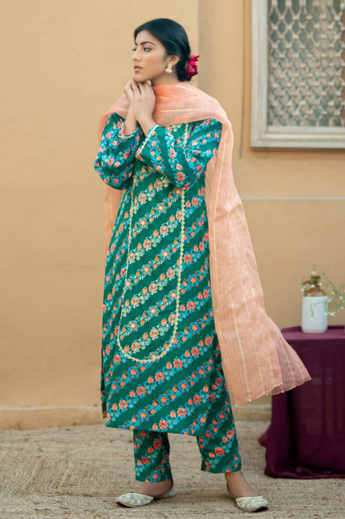 Pita Nila Printed Kurta Set