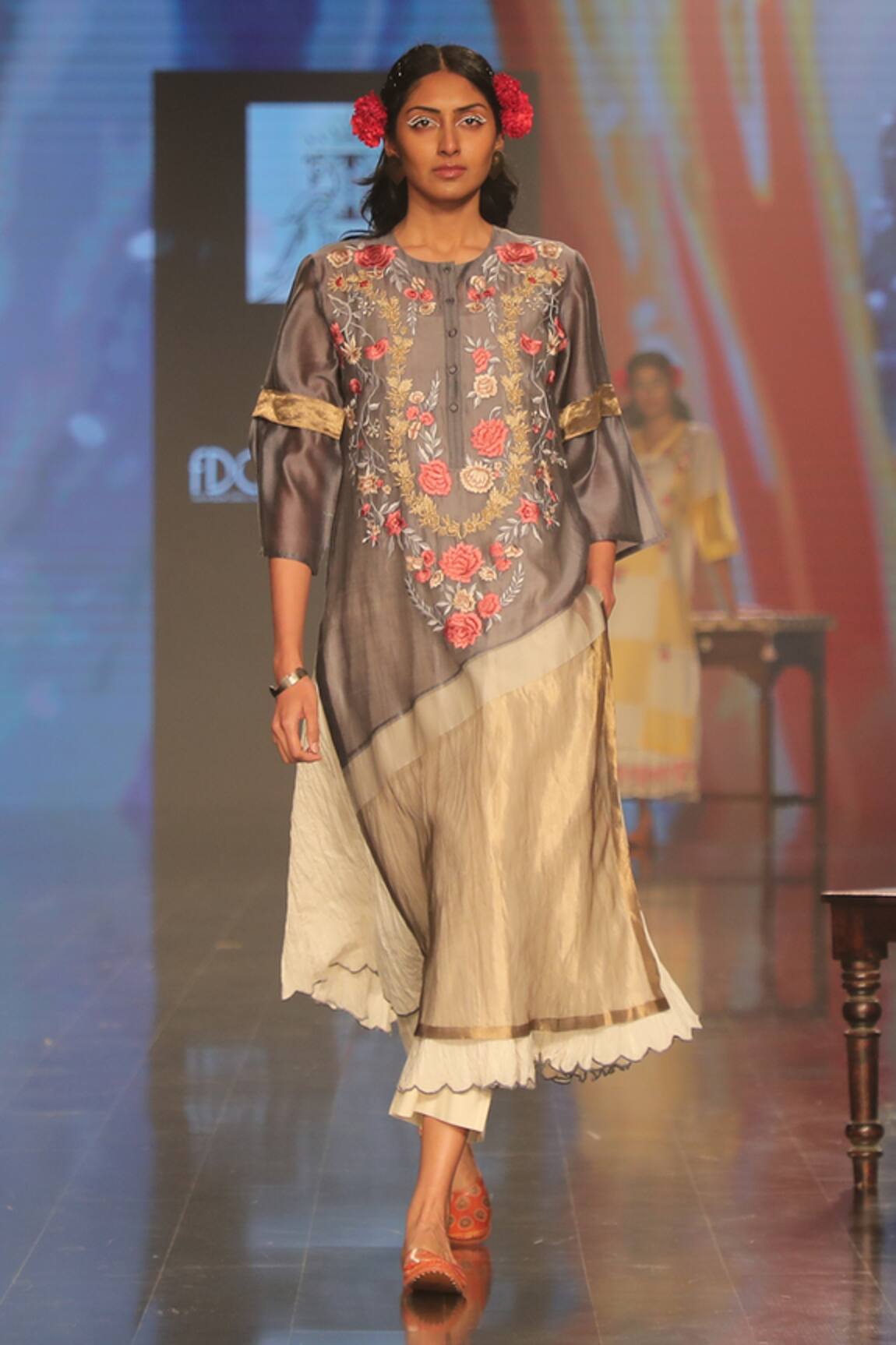 Prama by Pratima Pandey Floral Embroidered Kurta & Pant Set